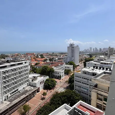 Apartamento 1br Loft | Old Town View + 2 Baths *